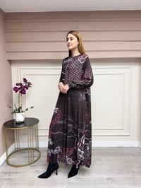 Noi 74225 Bordo Jarse Nokta Zincir Desen Elbise