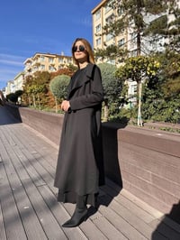 Noi 74332 Siyah Scuba Arkası Kemerli Kap