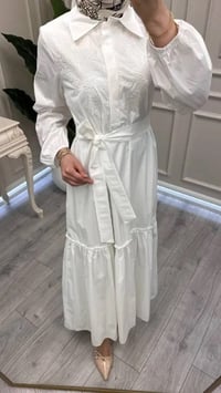 Nuss Triko 26Y2040 Ekru Kemerli Gömlek Elbise