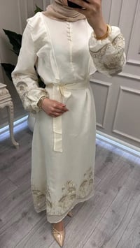 Nuss Triko 26Y2053 Krem Nakış İşleme Detaylı Elbise