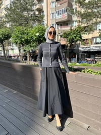 Qooq 24SS510 Siyah Keti Etek
