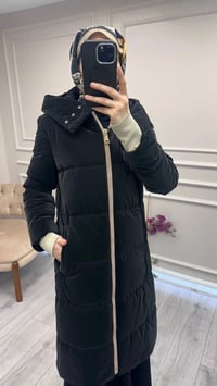 Trenç 5755 Siyah Ribanalı Kapitone Kaban