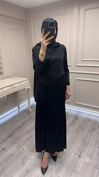 Wennora 1003 Siyah Vatkalı Elbise