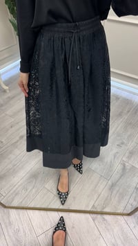 Yusuf Özdemir 1643 Siyah Brode Etek