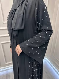 Zigay 1011 Siyah Kolları Ve Yanları Taşlı Abaya