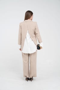 Asimetrik Kesim Gömlek Detaylı Blazer Ceket Pantolon Takım K8013 Bej