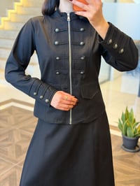 Düğme Detaylı Fermuarlı Hakim Yaka Etekli Takım K1907 Siyah
