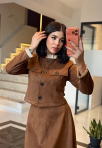 Fırfır Detaylı Süet Ceket ve Etek İkili Takım K8089 TABA