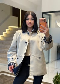 Kontrast Yaka Ekose Detaylı Trenç Ceket K1911 Ekru