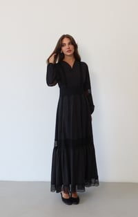 V Yaka Dantel Detaylı Uzun Elbise  1828