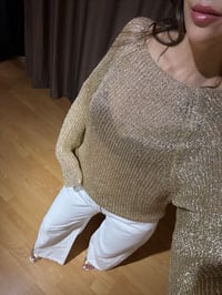 SİMLİ IŞILTILI TRİKO BLUZ-GOLD