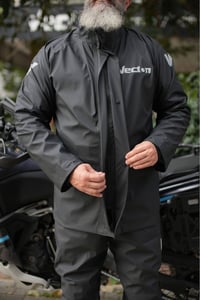 Nefes Alır Esnek Özel Üretim Dikişsiz Motorcu Yağmurluk