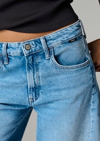 Mavi NICA SHORT Lt Icon Denim Kadın Şort M1417236-A4111