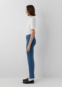 Mavi VIOLA Mid Shaded Premium Blue Denim Kadın Kot Pantolon M101048-A3794