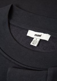 Mavi YUVARLAK YAKA BASIC SWEATSHIRT Kuzgun Lacivert Kadın Sweatshirt M1S10576-70499