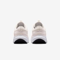 Nike NIKE STAR RUNNER 5 (GS) Beyaz Kız Çocuk Günlük Spor Ayakkabı