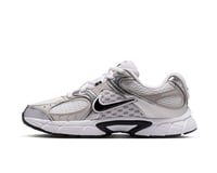 Nike Nike V5 RNR (Gs) Beyaz Erkek Çocuk Günlük Spor Ayakkabı