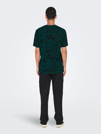 Only&Sons ONSPERRY FLOWER LIFE AOP REG SS TEE Yeşil Erkek T-Shirt 22034323
