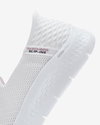 Skechers GO WALK FLEX - RELISH Beyaz Kadın Günlük Spor Ayakkabı