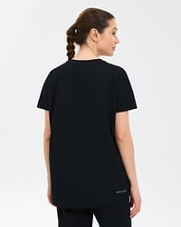 Skechers W Crew Neck Graphic Tee T-Shirt Siyah Kadın T-Shirt S221482-3817