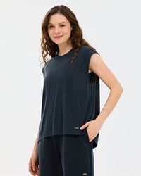 Skechers W Soft Touch Loose Fit T-Shirt Siyah Kadın T-Shirt S2610047-3817
