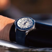Breitling Superocean Automatic 42 A17375E71G1S1 Erkek Saati