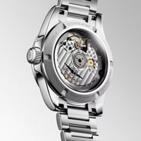 Longines Conquest 34 mm L3.430.4.92.6 Kadın Kol Saati