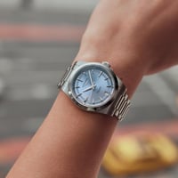 Longines Conquest 34 mm L3.430.4.92.6 Kadın Kol Saati