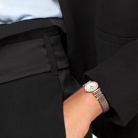Longines La Grande Classique L4.209.1.97.7 Bayan Kol Saati