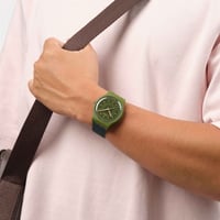 Swatch Essentials TAKE YOUR TIME, ENJOY THE MOMENT SO29G113 Erkek Kol Saati