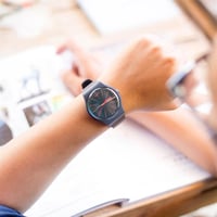 Swatch SUON708 New Gentelman Erkek Saati