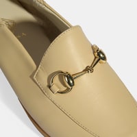 Bej Kadın Toka Aksesuarlı Deri Loafer