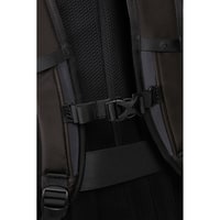 Biz2go - Körüklü Sırt Çantası 17.3