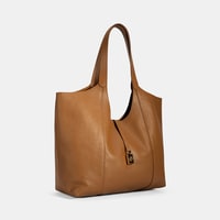 DE-12566 SS25 KADIN OMUZ ÇANTASI