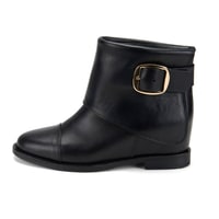 Deny Siyah Kadın Bot