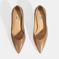 Kadın Bej Deri Topuklu Klasik Ayakkabı