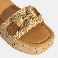 Kadın Bej Hasır Detaylı Toka Aksesuarlı Topuklu Sandalet