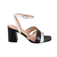 Kadın Bej Topuklu Deri Sandalet