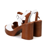 Kadın Beyaz Ayarlanabilir Tokalı Topuklu Deri Sandalet