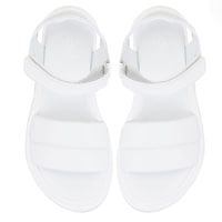 Kadın Beyaz Dolgu Tabanlı Deri Sandalet