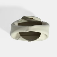 Kadın Beyaz Logo Baskılı Deri El Çantası