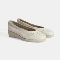 Kadın Beyaz Perforeli DesaComfort Günlük Ayakkabı