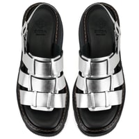 Kadın Gri Dolgu Tabanlı Deri Sandalet