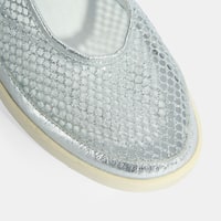 Kadın Gümüş Ayarlanabilir Tokalı File Detaylı Ayakkabı