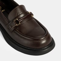 Kadın Kahve Metal Toka Detaylı Deri Loafer