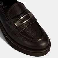 Kadın Kahve Toka Aksesuarlı Kalın Tabanlı Deri Loafer