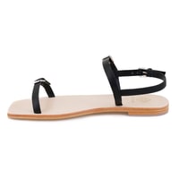 Kadın Siyah Ayarlanabilir Tokalı Deri Sandalet