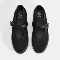 Kadın Siyah Ayarlanabilir Tokalı File Detaylı Ayakkabı