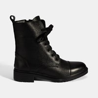 Kadın Siyah Bağcıklı Deri Postal Bot