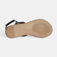 Kadın Siyah Cırt Detaylı Perforeli Deri Sandalet